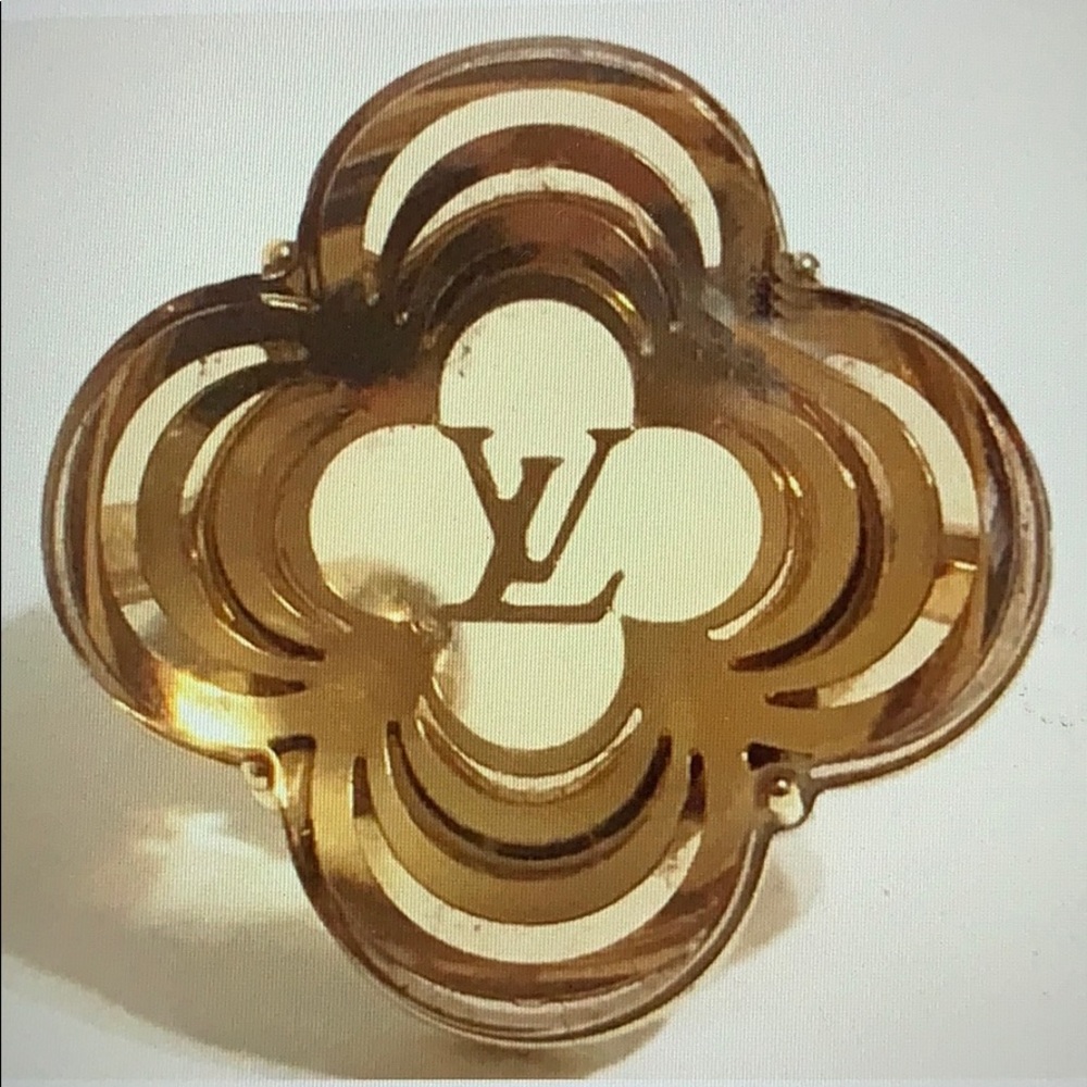 AUTHENTIC LOUIS VUITTON RING A La Folie